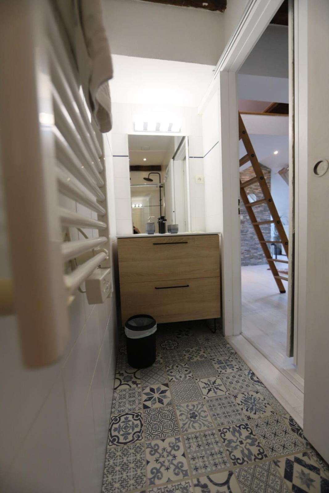 A Little Nest At The Top Floor อานซี ภายนอก รูปภาพ
